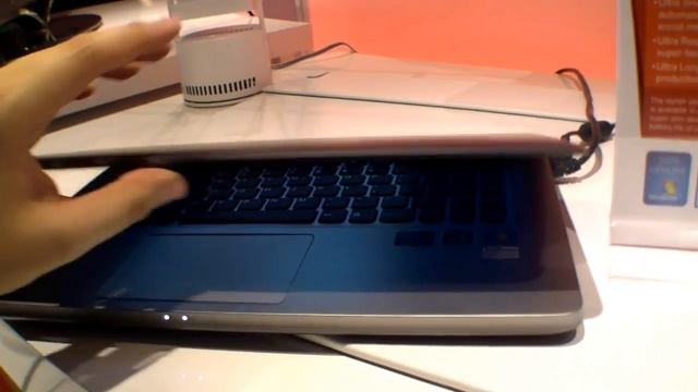 Lenovo IdeaPad U410 14-Inch Ultrabook