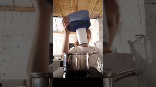 готовим кушать с Викой
