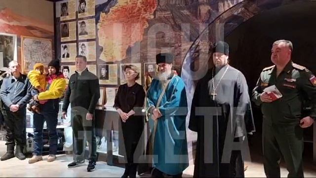 Сегодня утром собрались родные и близкие мужчин, чтобы поддержать их решение участвовать в СВО