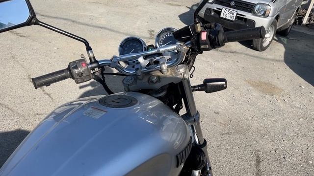YAMAHA XJR400