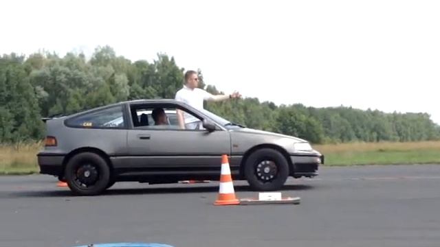 Vag-Racing 2013 SLG BMW 330d vs CRX