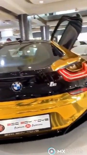 All New BMW i8 👌 Golden color 💝 #Bmw #Golden #i8