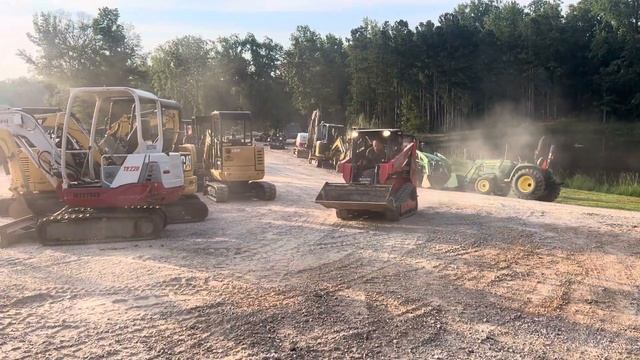2022 Manitou 1050RT Mini CTL Skidsteer