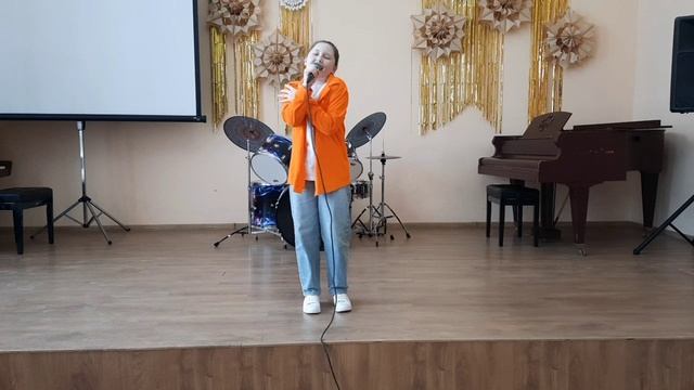 Безгодова Ксения-Человек чудак
