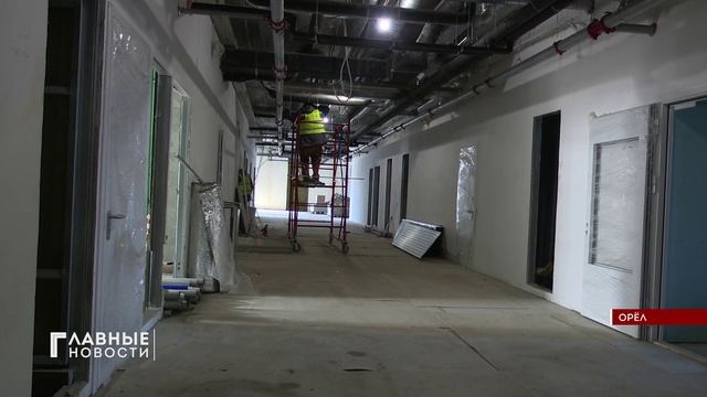 Школьница создала коллекцию одежды с портретами писателей-орловцев