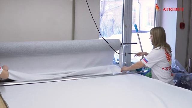 Пошив толстовок бомбер на заказ на фабрике Атрибут. Видеообзор бомберов. Печать на бомберах