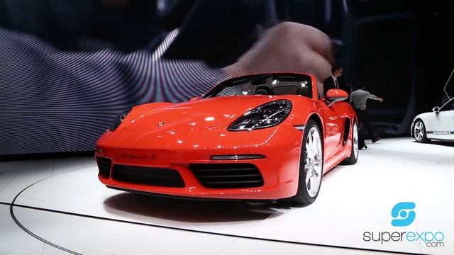 Porsche 911R and Porsche 718 Boxster S - 86th Geneva IMS 2016