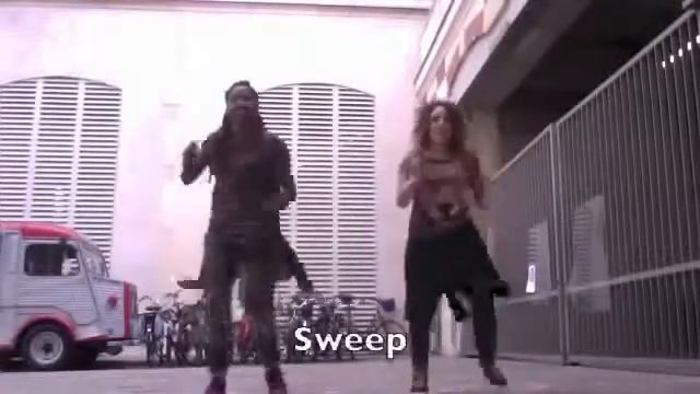 How We do Nuh Linga & Sweep   Dancehall step by Evee Smile Céline Vacca