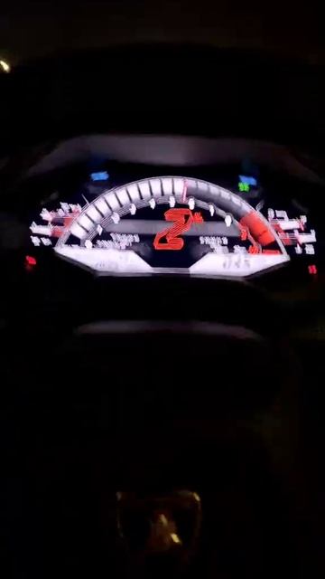 Lamborghini Huracan EVO SPYDER 0-60 down NEWPORT BEACH