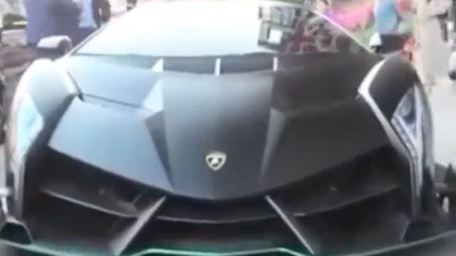 LAMBORGHINI VENENO ROADSTER AND KOENIGSEGG