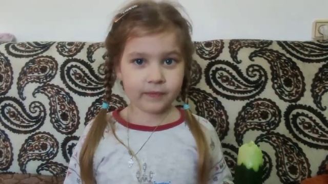 Ксения рассказывает про усача