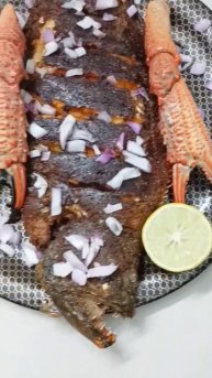 Giant fish 65 with crab spoon #try #tasting shorts @Mdv foodland