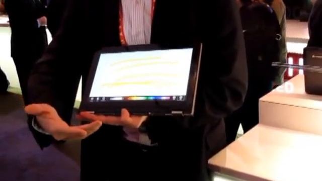 Lenovo Ultrabook Yoga demo