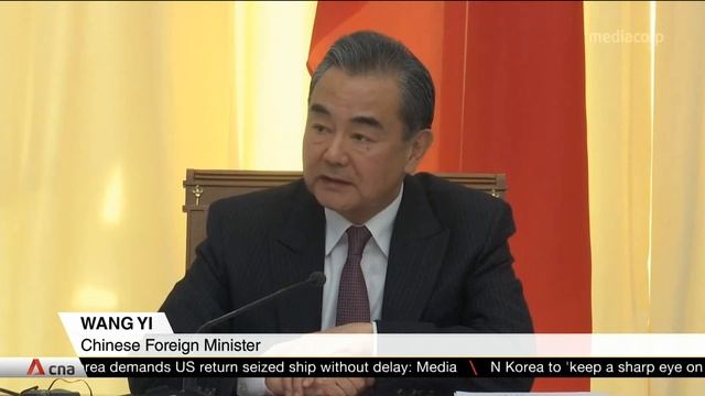 US-China trade war: Negotiations should not be a "one-way street", says Chinese FM
