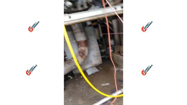 Демонтаж гаек на реакторе входящего в систему установки по производству газойля