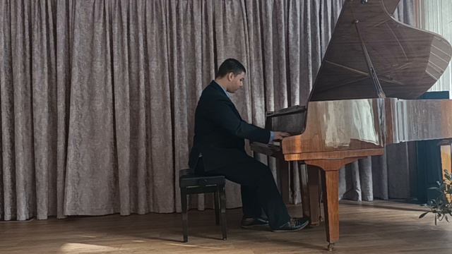 Гниломедов  Кирилл