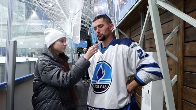 Игра в хоккей  любительских команд не менее яркая и драйвовая, на матче побывала Ралина Фассахова