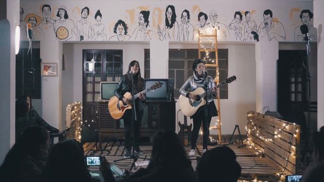 Silvia & Karmen | EN VIVO | Me regalas un ratito