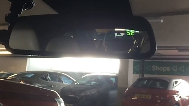 Volvo C30 Stock Dynaudio