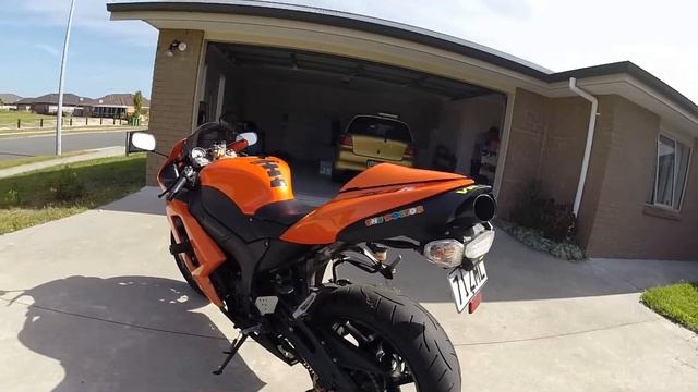 2007 Kawasaki Ninja ZX-6R walk around GoPro 3+ Silver