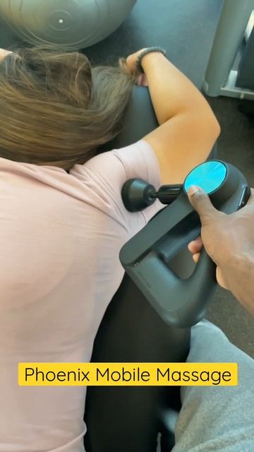 Massage Shoulder Theragun Pro #shorts #theragun #shoulderpain