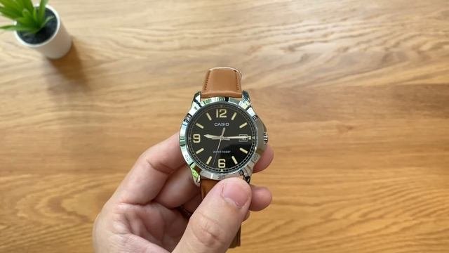 Casio ราคาหลักร้อยที่สวยและดูแพงที่สุด MTP-V004L-1B2UDF - Pond Review