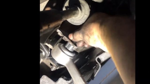 2007 BMW 328i front lower right rearward control arm replacement