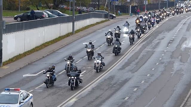 Закрытие мотосезона-2016 в Зеленограде. Колонна мотоциклистов