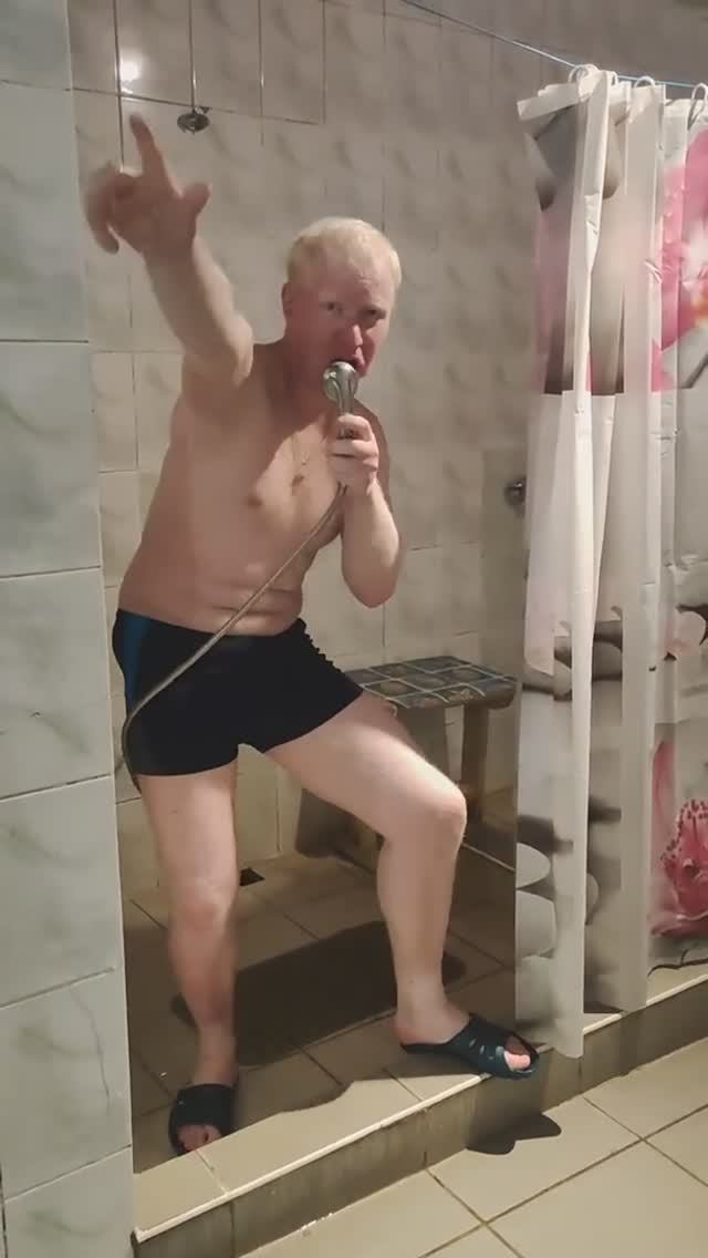 Песни в шлангу😁😁