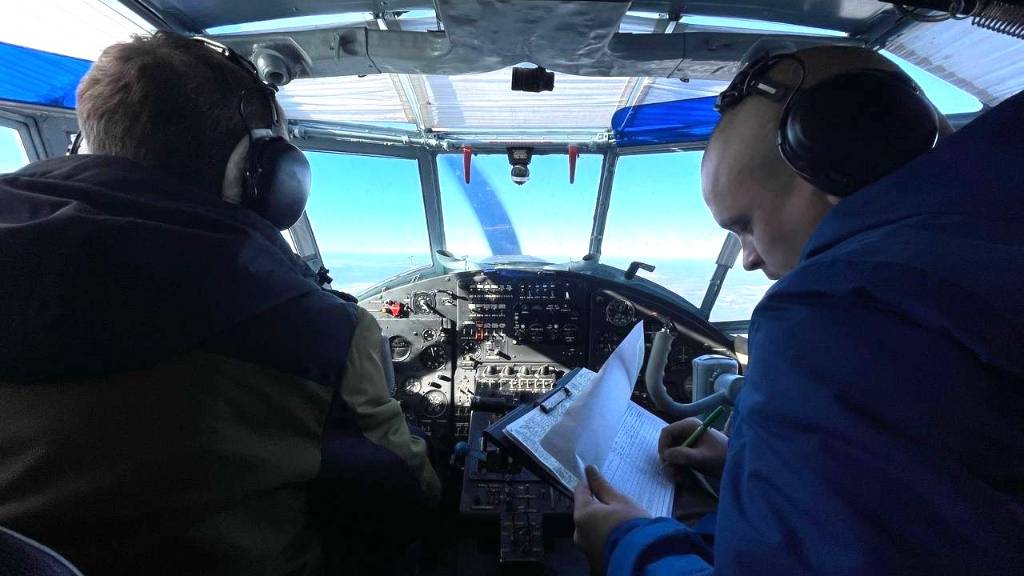 Югорчане осваивают профессию лётчиков-наблюдателей