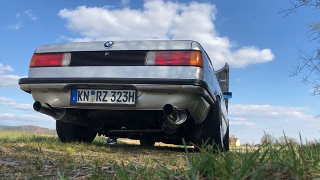 BMW E21 323i Baur mit Original Endschalldämpfer und 76mm Endrohre www.Ronnys-BMW.de