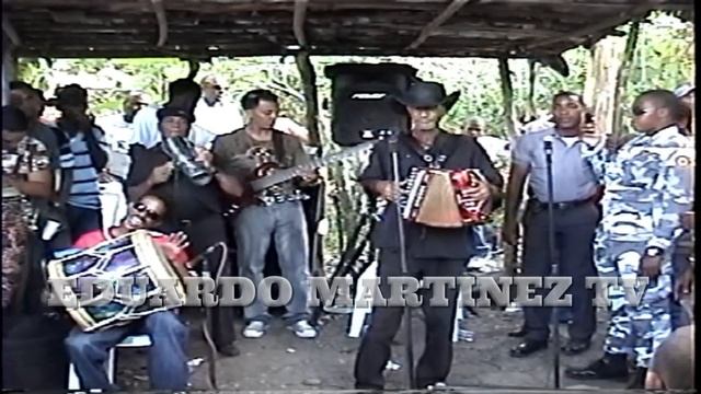 El General Larguito - Navidad sin mi madre (1080P)