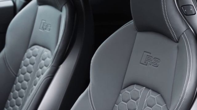 2018 Audi RS 5 Coupe Interior Design