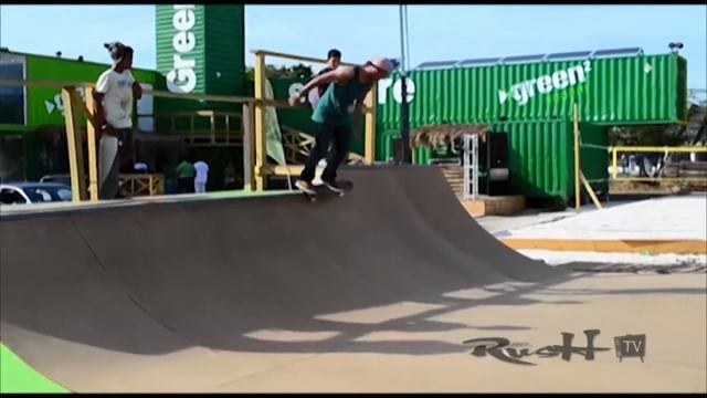 RUSH TV - MINI RAMP SKATE BASH W/ JB GILLET