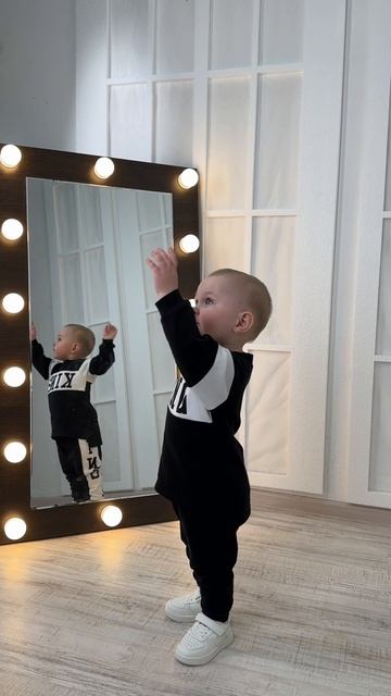 636,2 KING черный