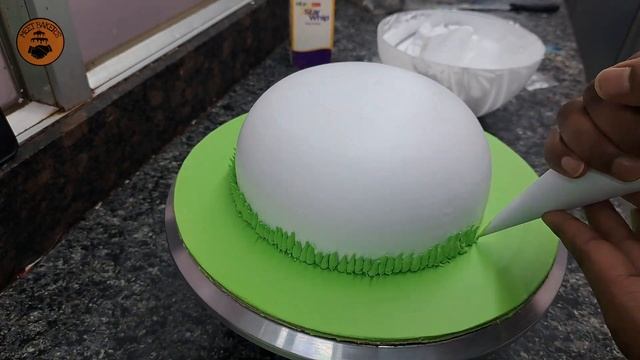 half football cake decorating | esy cake | cake decorating | meetbaker