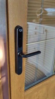 Dircode Hotel Slim. Санкт-Петербург, Медное озеро. Доставка замков по всей России.