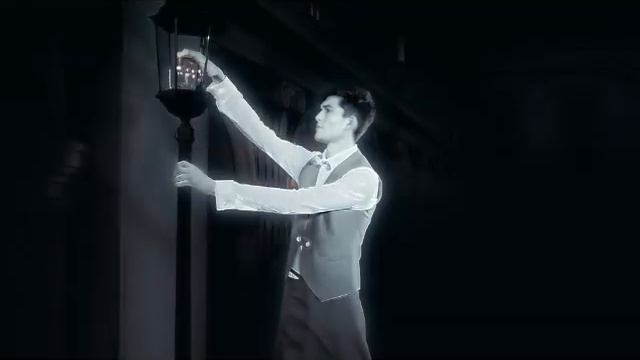 New 2011 BMW TV Commercial China Dark Light Theatre