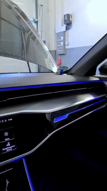 Audi A6: Nachrüstung Ambientebeleuchtung & beleuchtete Hochtöner #audi #a6 #a7 #audia6 #quattro