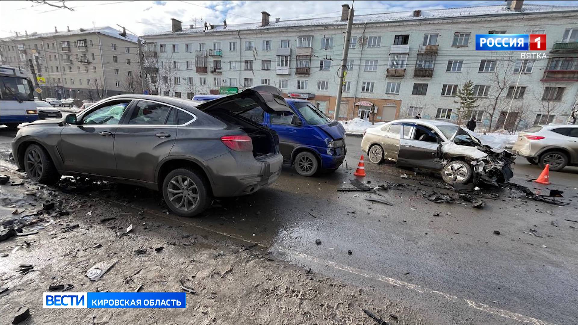 Пять человек пострадали в результате ДТП в Кирове