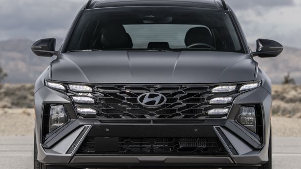 Корейский кроссовер Hyundai Tucson 2025 продается в России с гарантией