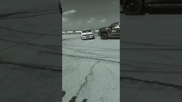Дрифт БМВ (Авто полигон г. Пскент)