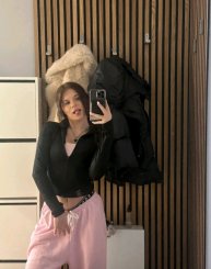 кира всегда на связи