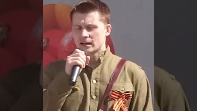 День Победы! Поет Юра Тарасов)))