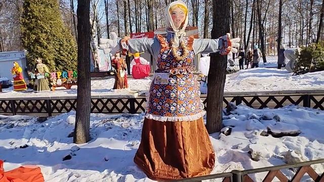 Прогулка по Ярославлю 🐻 Красавицы-Масленицы 🍯💃