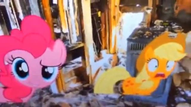 Pinkie pie Bob pants pony out of water meet Perry the platypus
