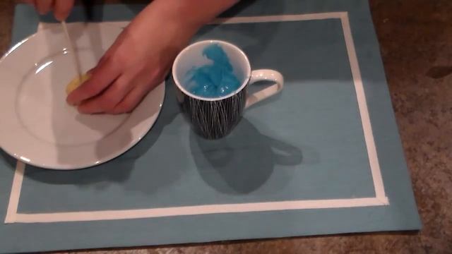 Cake Pops inspired by the movie Frozen Cake Pops Frozen Dessert