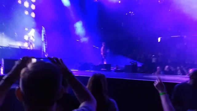 Def Leppard- Rock On