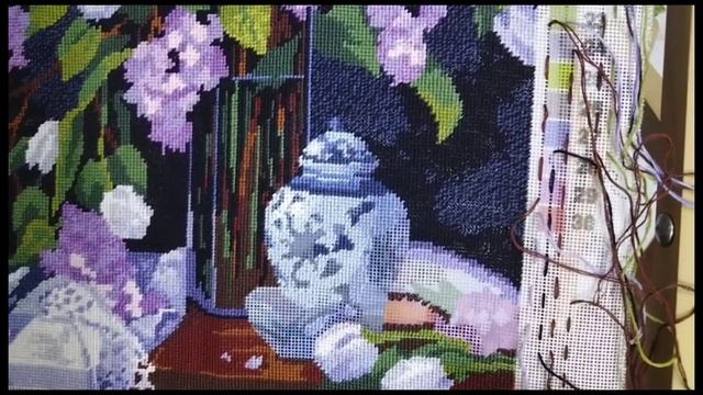 Гобеленовая вышивка Кувшин (процесс)
