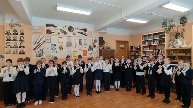 СПб 316 Свиристели анс. 10 лет 28 чел. Матушка-земля